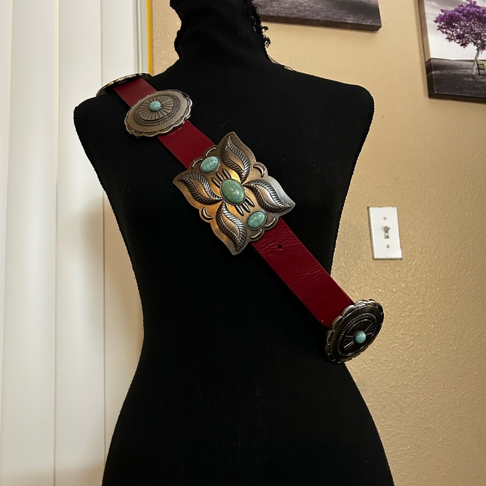 Lucky and Blessed Size L Turqoise Concho Belt Red Leather